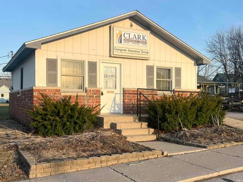 213 Main St, Michigantown, IN, 46057-9581 | Card Image