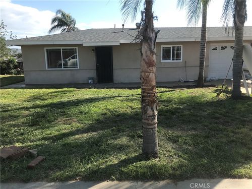 13183 Tacoma, Moreno Valley, CA, 92553 | Card Image