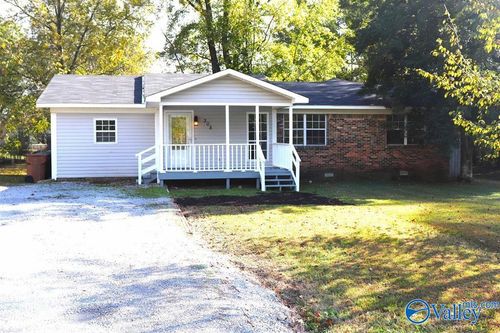 308 Sunset St Sw, Hartselle, AL, 35640-4054 | Card Image