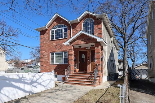 24101 Caney Rd, Rosedale, NY, 11422-2313 | Card Image