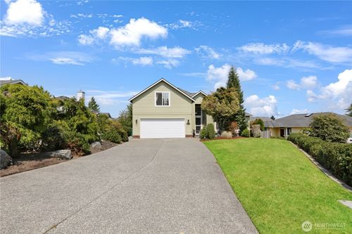 1718 Bakerview Ct, Anacortes, WA, 98221-3893 | Card Image