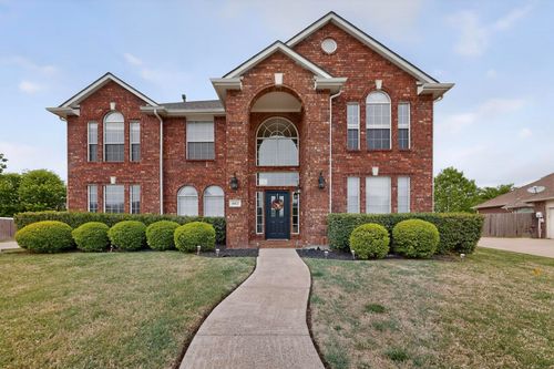 1012 Muscadine Vine St, Crowley, TX, 76036-3914 | Card Image