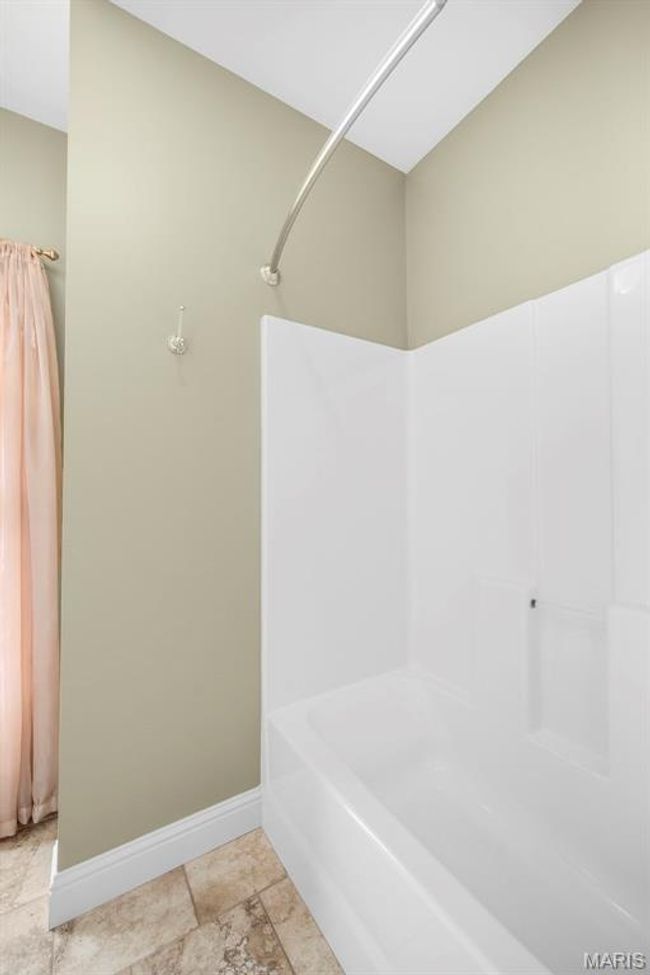 Jack and Jill Bath | Image 30