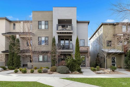 3707 E Parkcenter Blvd, Boise, ID, 83716-4715 | Card Image