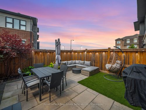 431 Athabasca Common, Oakville, ON, L6H0R6 | Card Image
