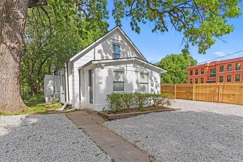 1122 S Pearl St, Independence, MO, 64050-4534 | Card Image