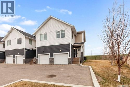 37-510 Kloppenburg Cres, Saskatoon, SK, S7W0X8 | Card Image