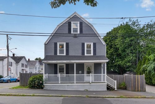 33 Pierpont St, Peabody, MA, 01960-5662 | Card Image