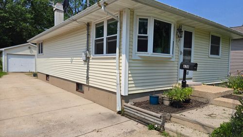 638 Fairmont Avenue, Madison, WI, 53714 | Card Image