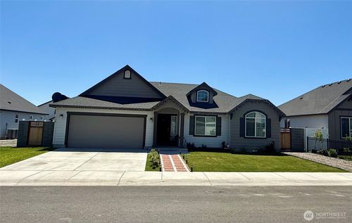 730 L St Ne, Quincy, WA, 98848-1729 | Card Image