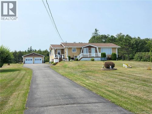 232 Rte 134, Petit-Rocher-Nord, NB, E8J3B2 | Card Image