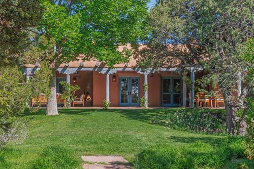 23 Media Luna, Santa Fe, NM, 87508-9504 | Card Image