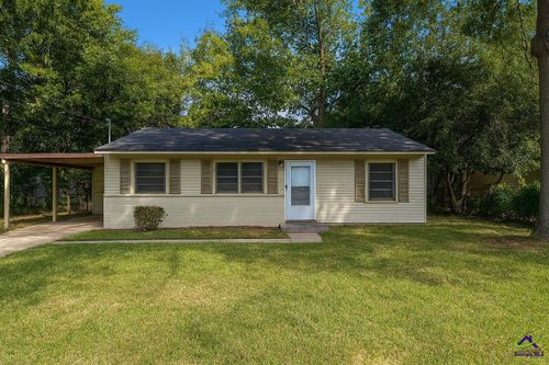108 Smith Pl, Warner Robins, GA, 31093-1953 | Card Image