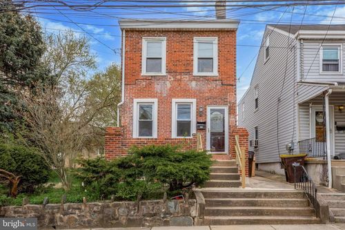 823 Coates St, BRIDGEPORT, PA, 19405 | Card Image