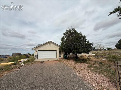 193 W Legend Dr, Pueblo West, CO, 81007-1714 | Card Image