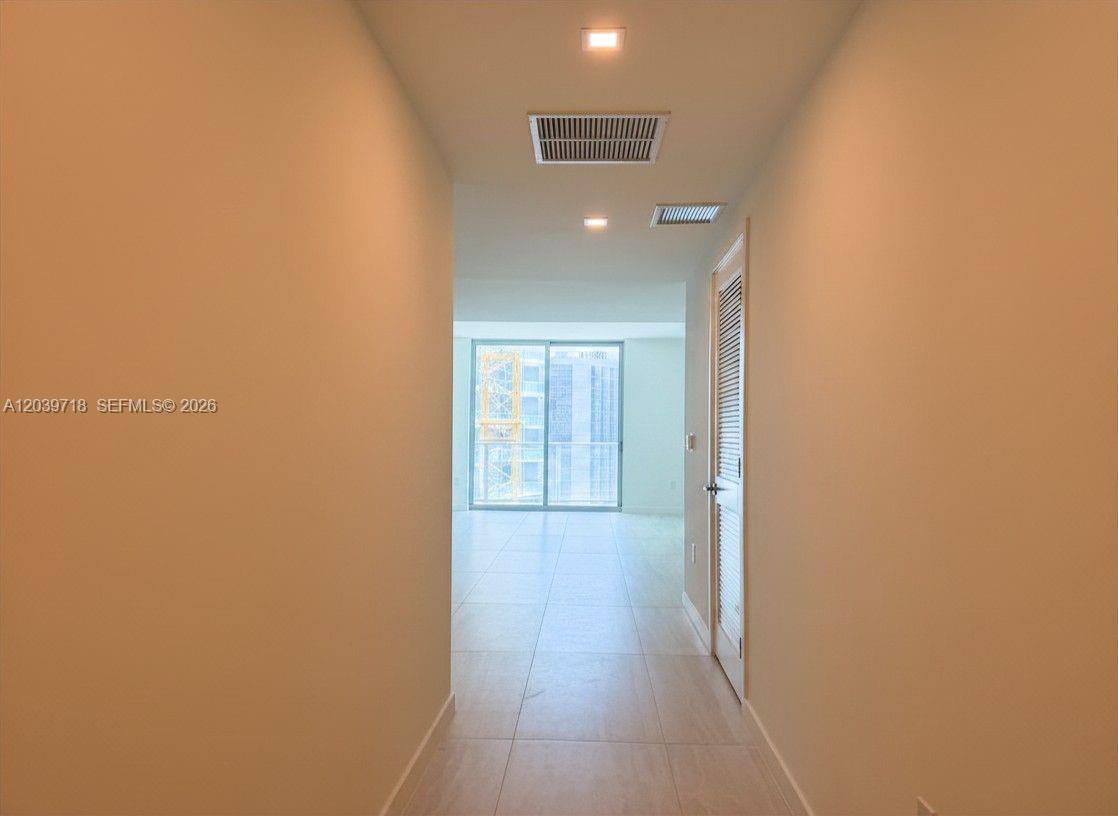 Residential Lease in Miami 3