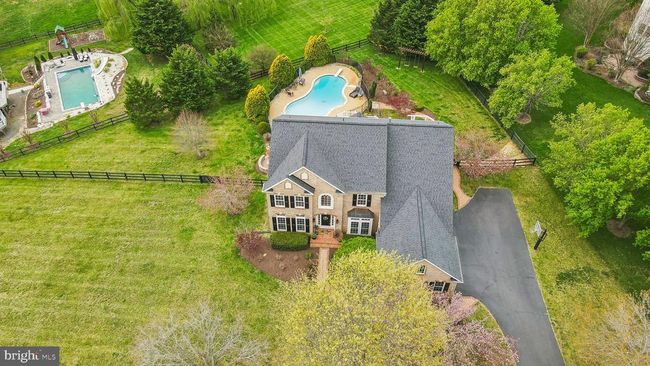 7560 Coopers Hawk Dr, House other with 4 bedrooms, 4 bathrooms and null parking in WARRENTON VA | Image 45