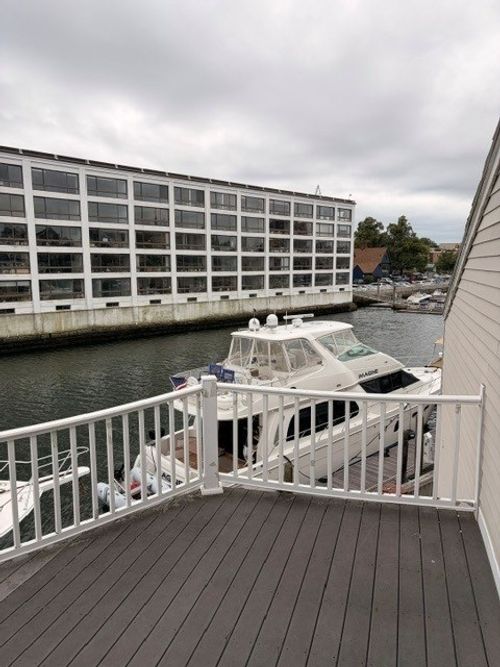 d-92 Wharf St, Salem, MA, 01970-5122 | Card Image