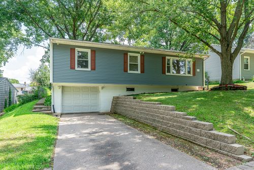 2523 Belle Ave, Davenport, IA, 52803-2117 | Card Image