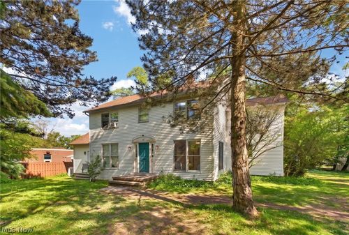 22325 Fairmount Blvd, Shaker Heights, OH, 44118-4825 | Card Image