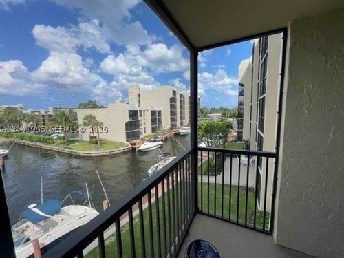 302-17 Royal Palm Way, Boca Raton, FL, 33432-7894 | Card Image