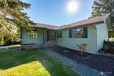 2902 Old Hwy 99 N, House other with 3 bedrooms, 1 bathrooms and 1 parking in Burlington WA | Image 1