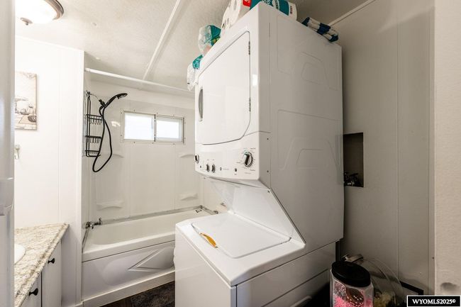 1511 Mydland Rd, House other with 2 bedrooms, 1 bathrooms and null parking in Sheridan WY | Image 11