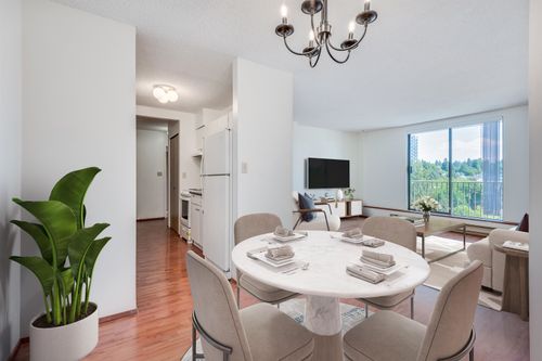 1105-9595 Erickson Drive, Burnaby, BC, V3J7N9 | Card Image