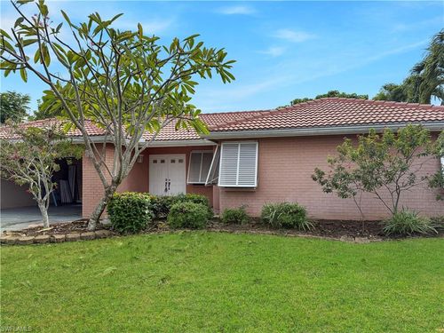 9701 Galley Ct, FORT MYERS, FL, 33919 | Card Image