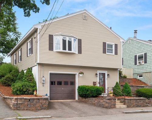 27 Woodside St, Salem, MA, 01970-1616 | Card Image