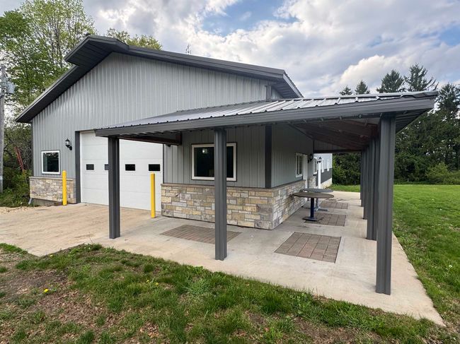 3578 State Road 39, House other with 3 bedrooms, 3 bathrooms and null parking in Mineral Point WI | Image 57