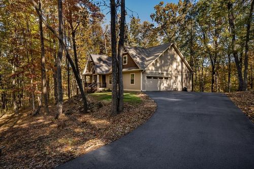 597 Trailwood Dr, Ellijay, GA, 30536-0305 | Card Image