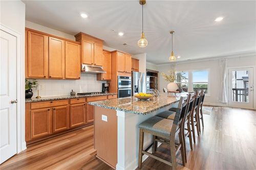 823 Mackay Crk, Woodstock, GA, 30188-1954 | Card Image