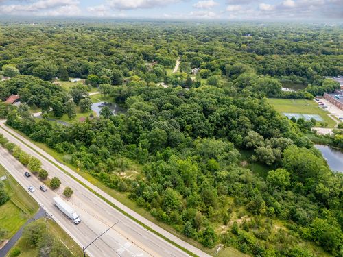 21031 N Quentin Rd, Lake Zurich, IL, 60047 | Card Image