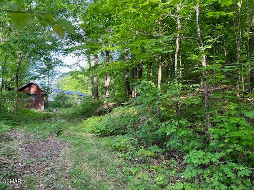 2R2 S Rogers Road, Seymour, TN, 37865 | Card Image