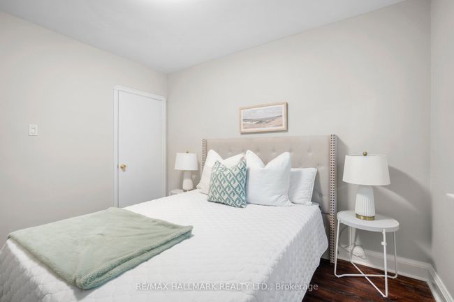 1 Winslow St, House other with 3 bedrooms, 3 bathrooms and 2 parking in Etobicoke ON | Image 14