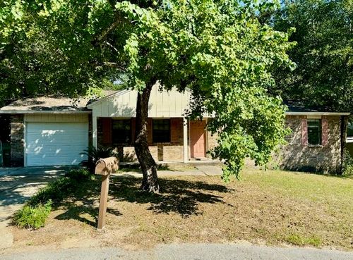 511 Maple Ave, Niceville, FL, 32578-3336 | Card Image