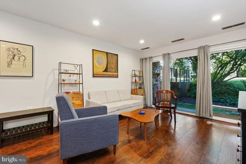 apt-101-878 College Pkwy, ROCKVILLE, MD, 20850-1946 | Card Image