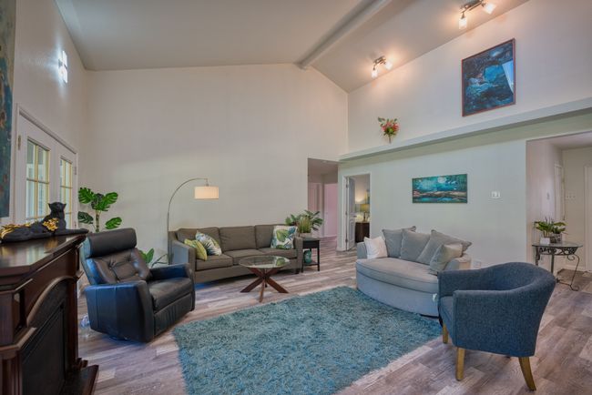 W - 699 Kulaloa Rd, Home with 4 bedrooms, 3 bathrooms and null parking in HILO HI | Image 4