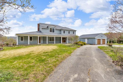 172 Cornwall Hill Rd, Patterson, NY, 12563-2527 | Card Image