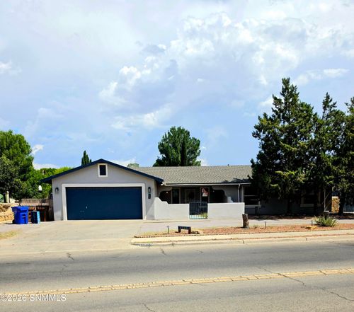3048 Spitz Street, Las Cruces, NM, 88005 | Card Image