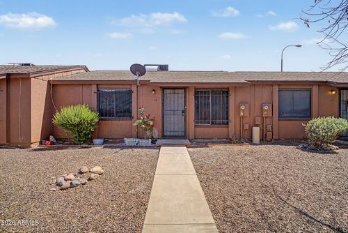 106-3646 N 67th Ave, Phoenix, AZ, 85033-4545 | Card Image