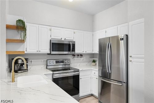 308-23710 Walden Center Dr, ESTERO, FL, 34134-4971 | Card Image