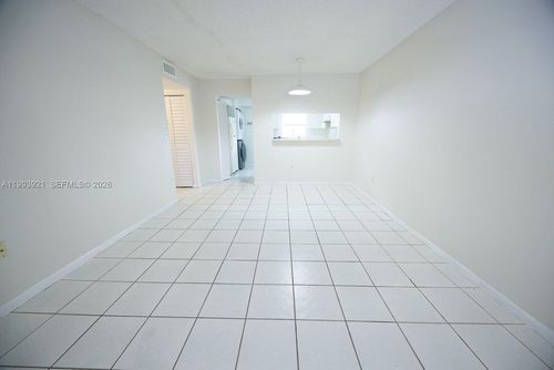 12-104-14920 Sw 82nd Ln, Miami, FL, 33193 | Card Image