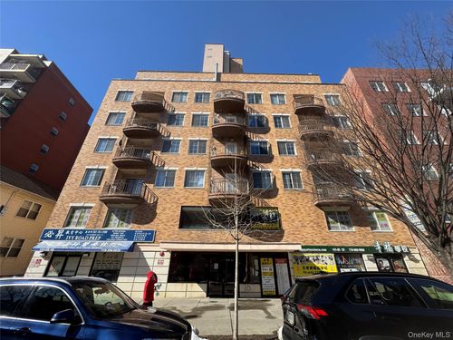 4d-14105 Cherry Ave, Flushing, NY, 11355-3292 | Card Image