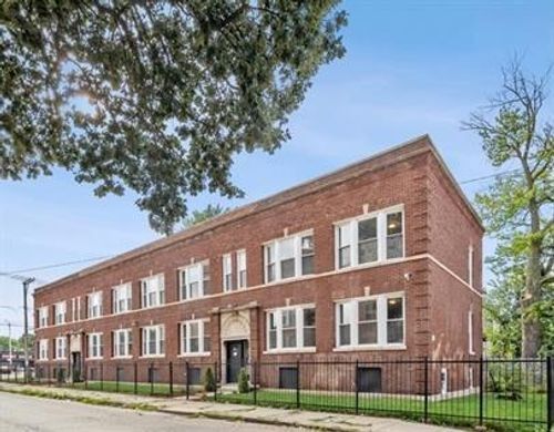 821-2-6601 S Green St, Chicago, IL, 60621-1807 | Card Image