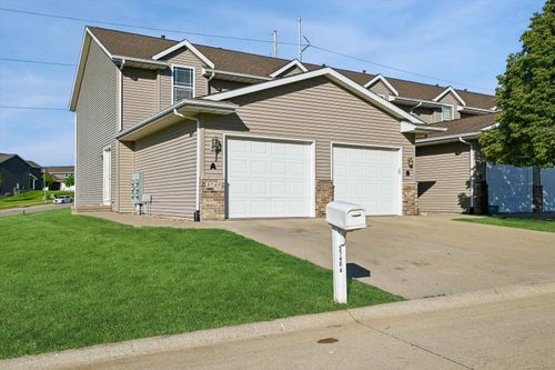 a-3740 Sw 37th Avenue, Cedar Rapids, IA, 52404 | Card Image