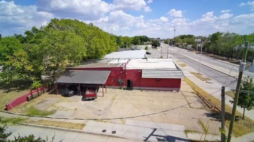 4606 Botham Jean Boulevard, Dallas, TX, 75215 | Card Image