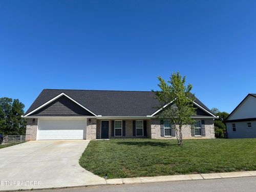 1015 Pathways Dr, Seymour, TN, 37865-4812 | Card Image