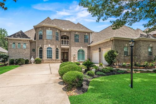 17 Bentwood Dr, Montgomery, TX, 77356-8282 | Card Image